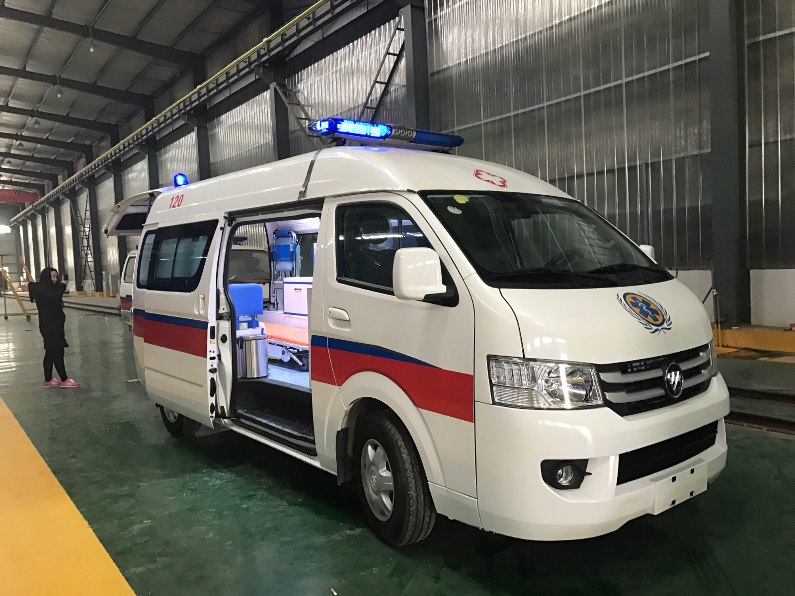 新平救护车转院